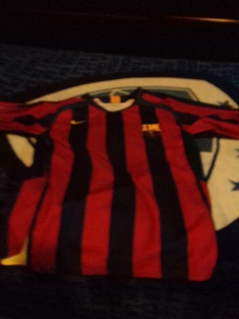 _AndresCvz_'s tweet photo. #ViscaBarca #ElClasico #CamisetaRetro #TeamAzul #JugandoConMMs 🍫 @DjMaRiiO_90 ⚽🔵🔴 https://t.co/MQ8pjIiBR8