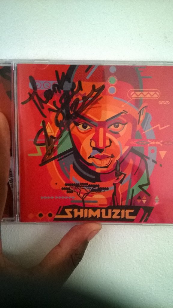 selai_media's tweet photo. 100 RT's to this and we will give away a free signed copy of #Shimuzic by @Shimza_dj @Shimza_Oms https://t.co/qJOfJ6BjrY