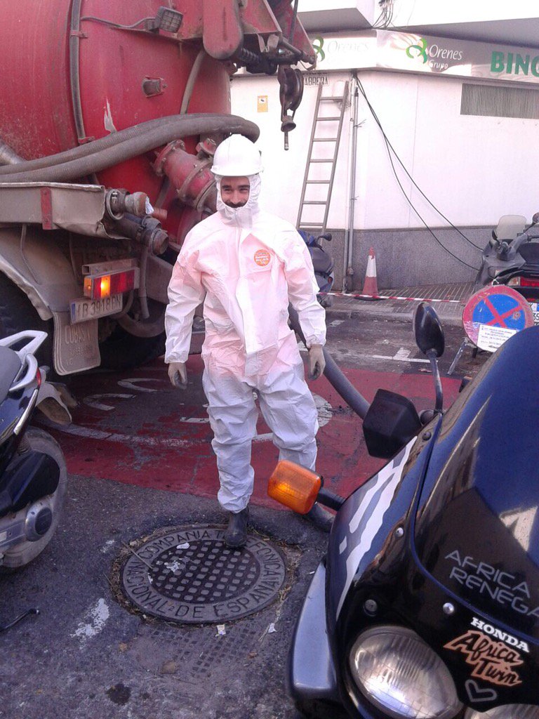 Walter Wass <a href="/kikelopezwas/">Enrique Lopez</a>