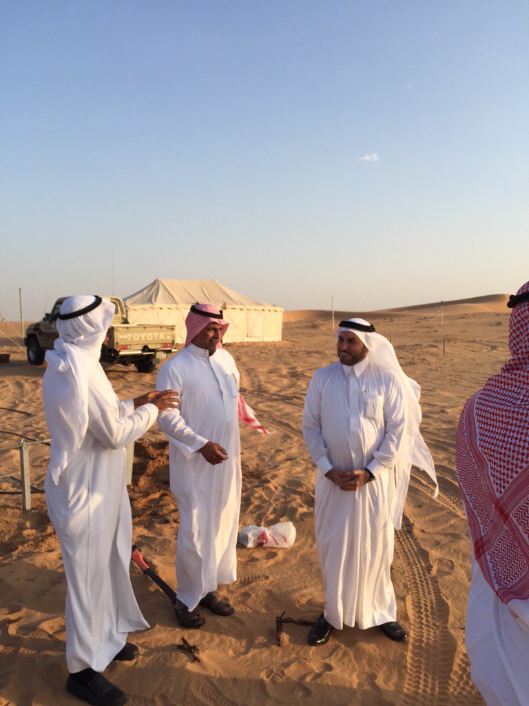 zom30385's tweet photo. زيارة وكيل الوزارة م صالح اللحيدان ٣٧/٢/٩ لمتابعة الاستعدادات لزراعة عنيزة لاستزراع ٣٠٠٠شتلة غضا https://t.co/0w6yNsKG83