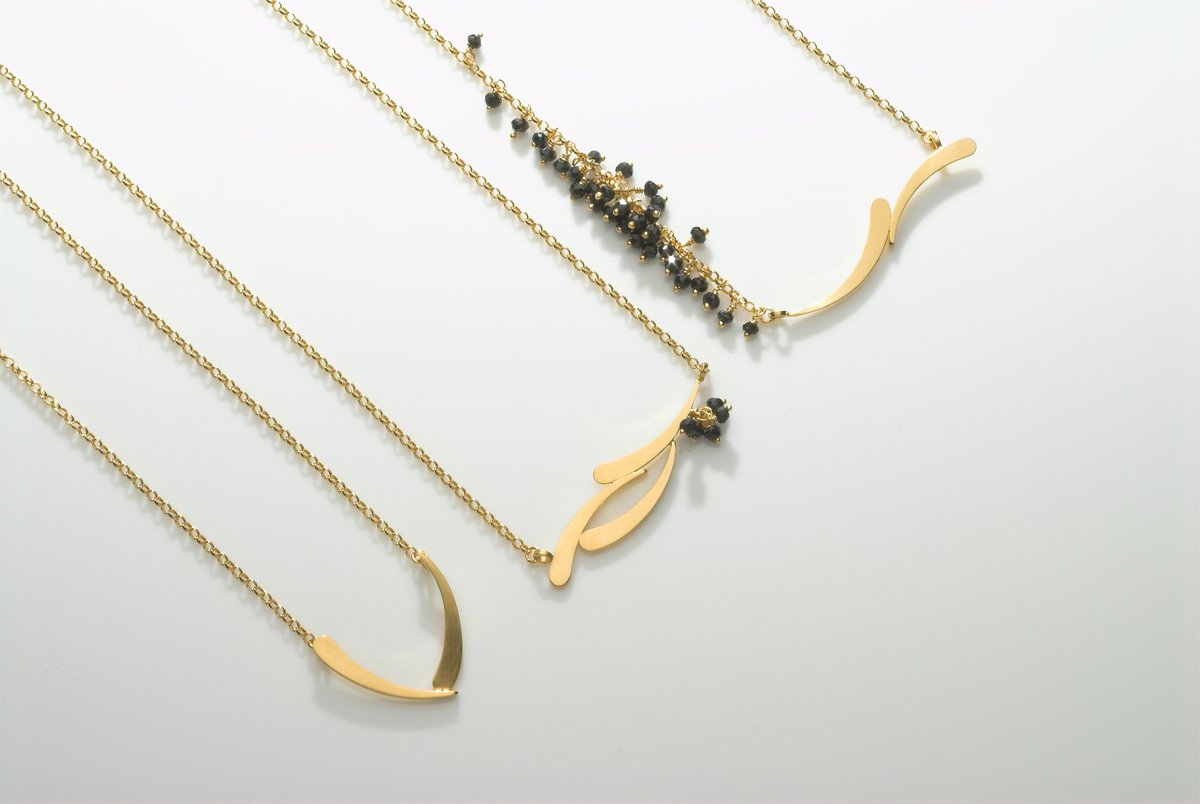 CraftLeeds's tweet photo. Inspired #christmasgifts in our new #BritishJewelleryShow https://t.co/UaiNwquo4q #MagicalLeeds https://t.co/TK4FP1Xeq4