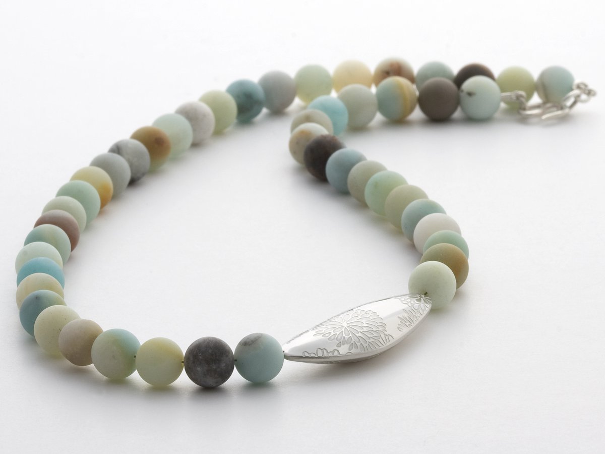 CraftLeeds's tweet photo. Inspired #christmasgifts in our new #BritishJewelleryShow https://t.co/UaiNwquo4q #MagicalLeeds https://t.co/TK4FP1Xeq4