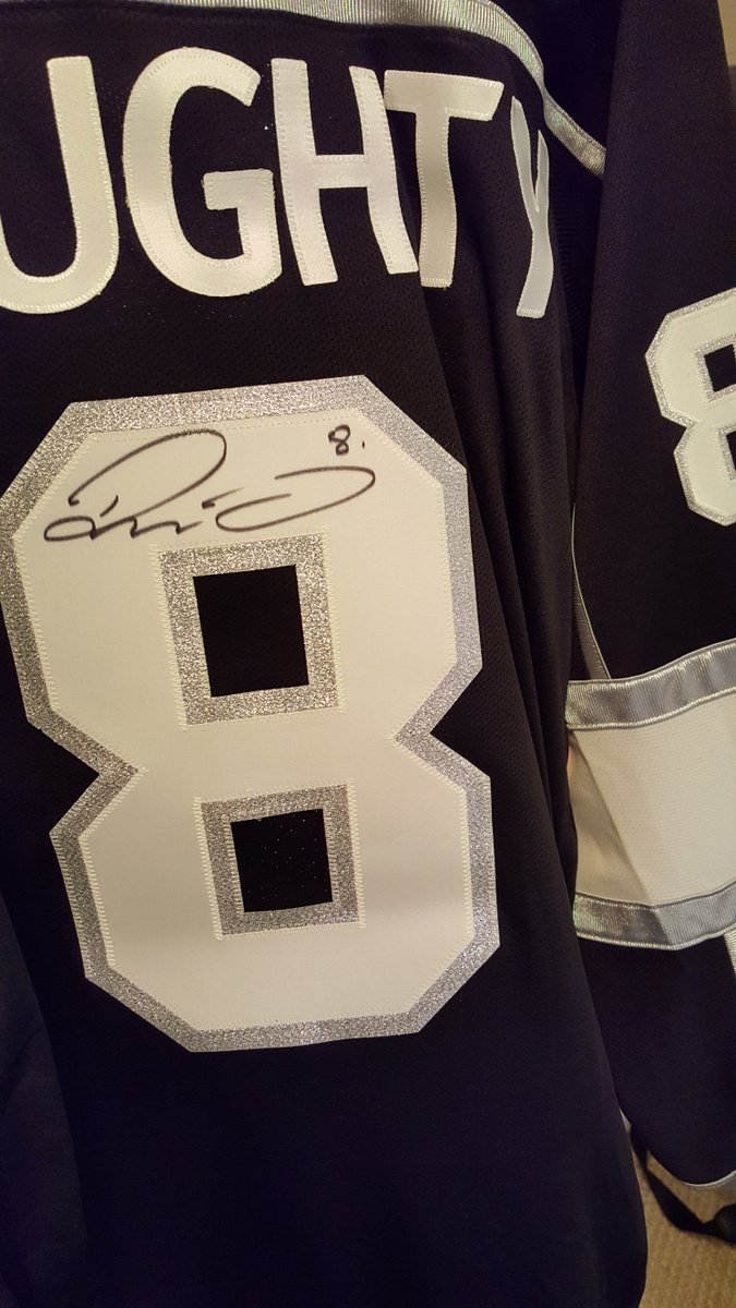 mmajkic's tweet photo. New West Hockey 4 Autographed Drew Doughty Jersey Raffle - Purchase tickets https://t.co/2MhNj8Txga @LAKings https://t.co/oTDzQ9zVgT