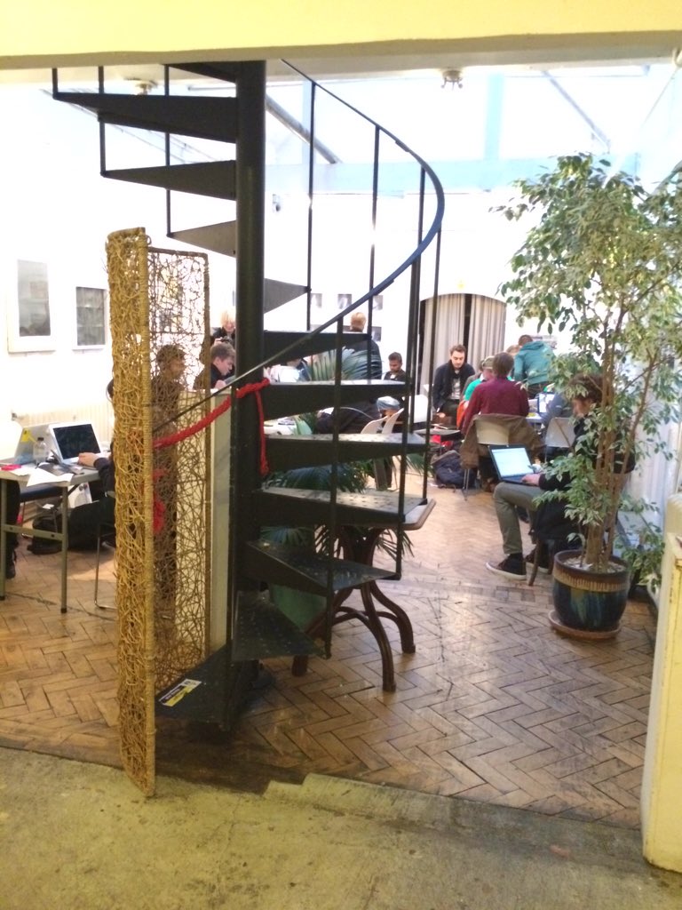 hackpartners's tweet image. #VTECHackTrain #SWTHackTrain We got a spiral staircase too. #GWRHackTrain @GWRUK
