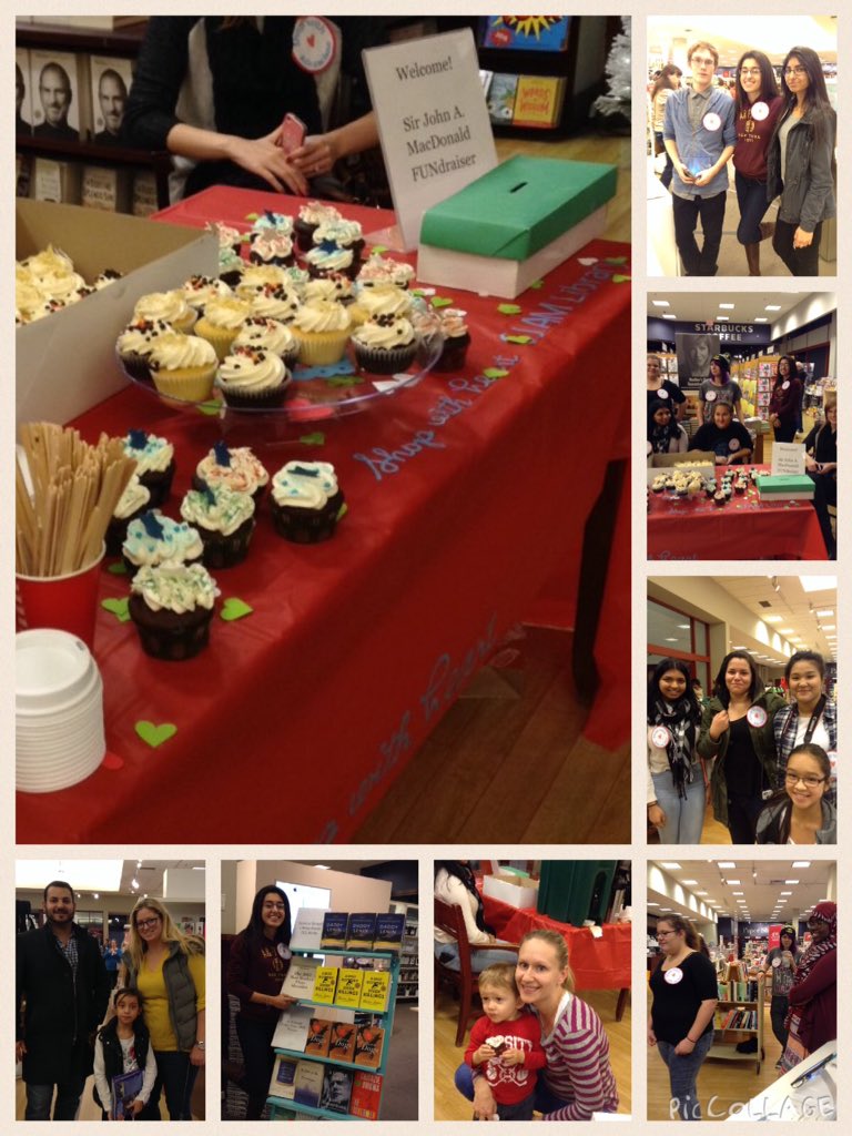 TheSJAMLibrary's tweet photo. Thanks to everyone who Shopped with Heart this year: our most successful year yet! #volunteers #iPadpics #cupcakes https://t.co/Y4eMbC8BX3