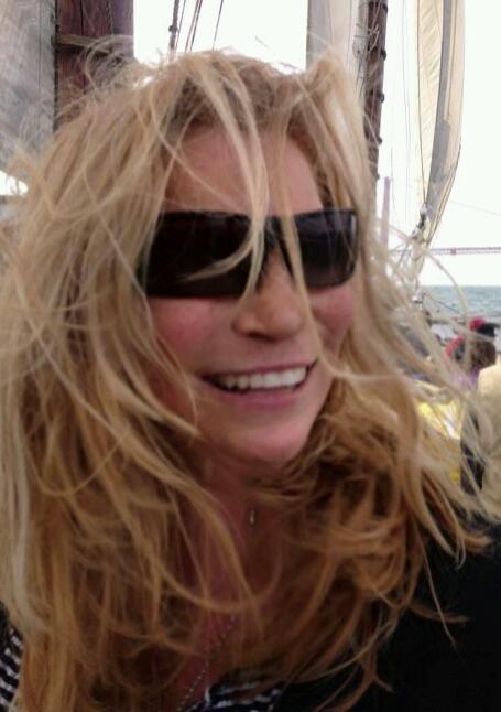 Shannon_Casey's tweet photo. A smile is worth sharing...especially if it makes someone else smile! https://t.co/xhlANjVm1i