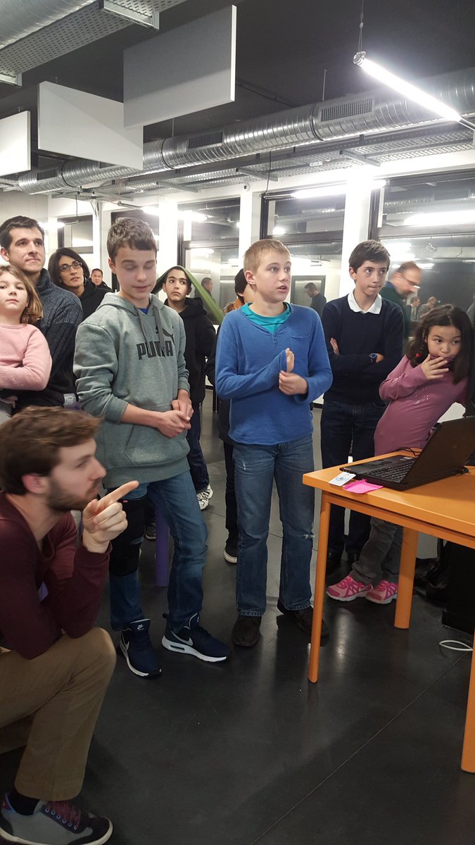 verolaville's tweet image. Allez sur form-coder.herokuapp.com pour remplir le formulaire de David et Thibault! Ils attendent vos commentaires