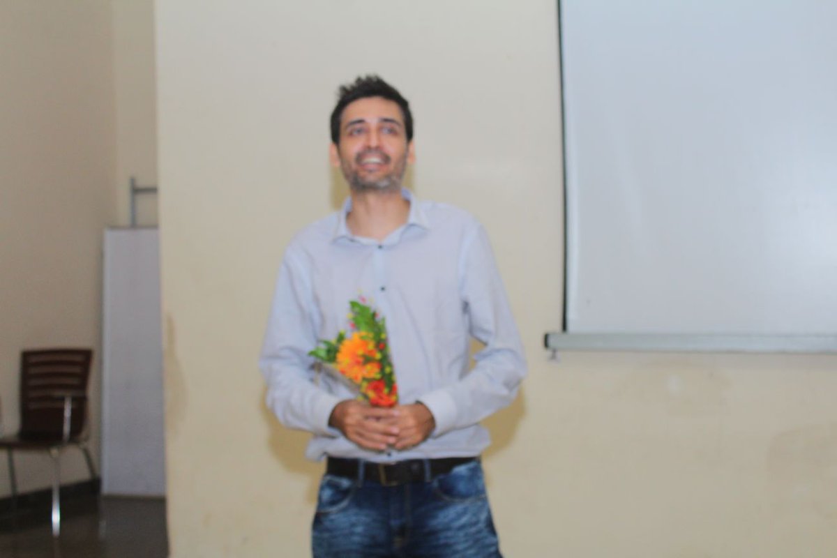 smac_sk's tweet photo. #smac session 64
An interactive session with team #xpastispresent
Venue: sk Somaiya
 College
Date : 21/11/2015 https://t.co/sAi8QgiBPf