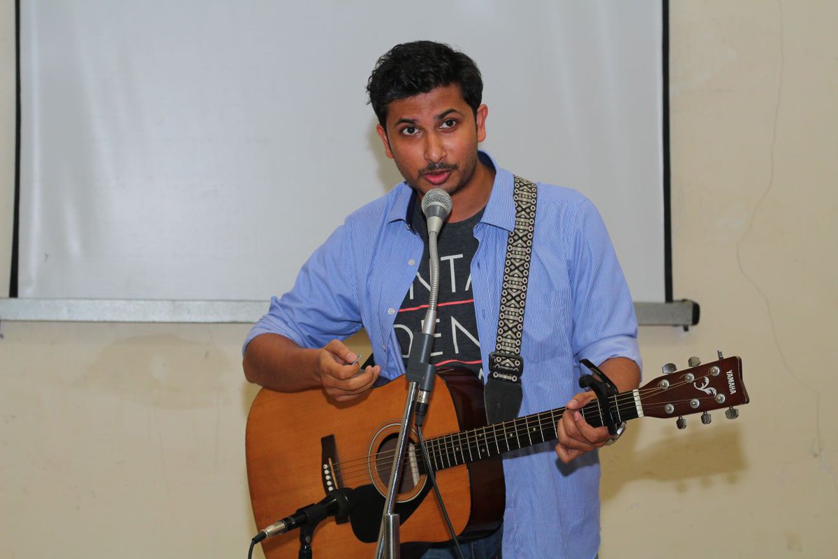 smac_sk's tweet photo. #smac session 64
An interactive session with team #xpastispresent
Venue: sk Somaiya
 College
Date : 21/11/2015 https://t.co/sAi8QgiBPf