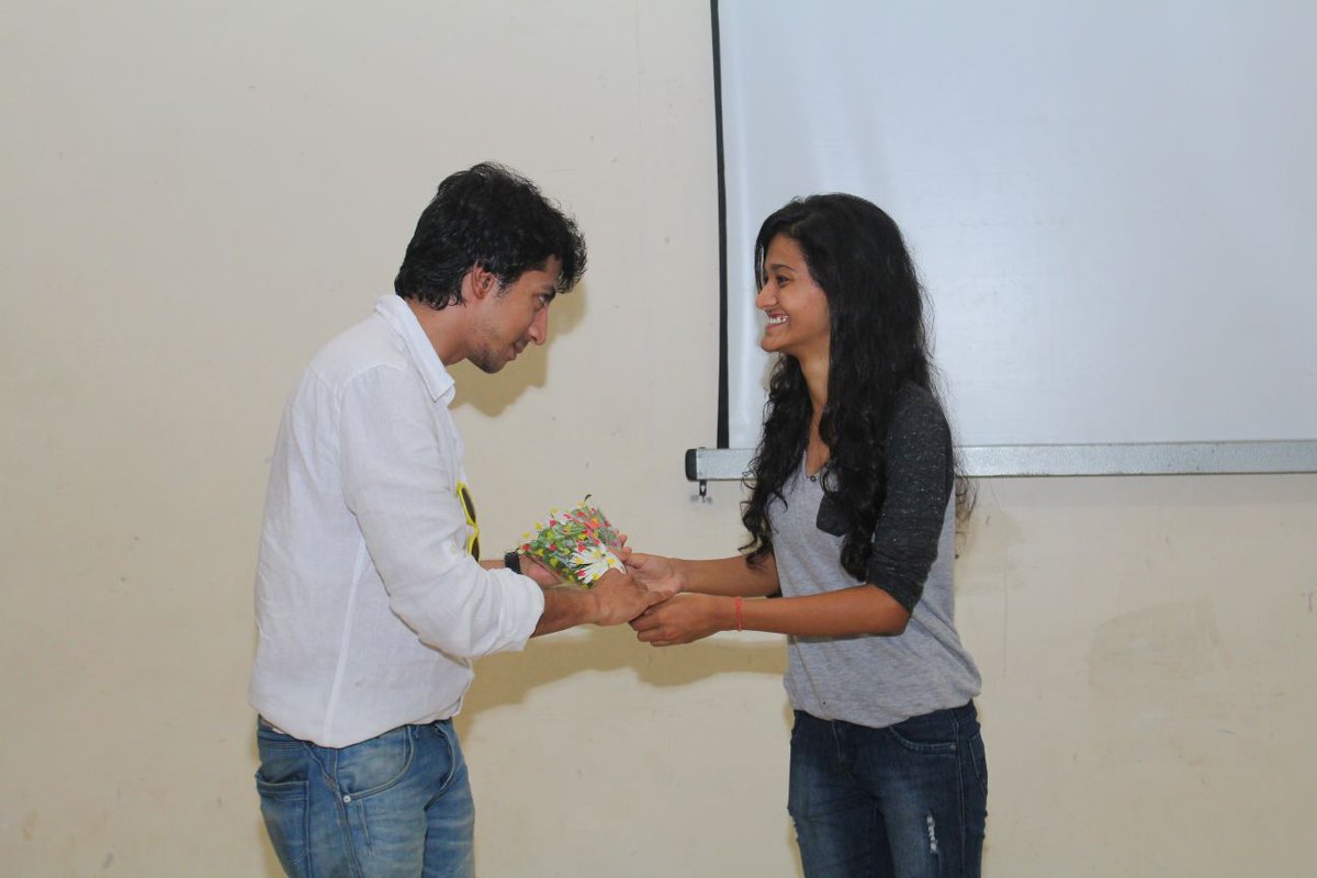 smac_sk's tweet photo. #smac session 64
An interactive session with team #xpastispresent
Venue: sk Somaiya
 College
Date : 21/11/2015 https://t.co/HCSMqt3svJ