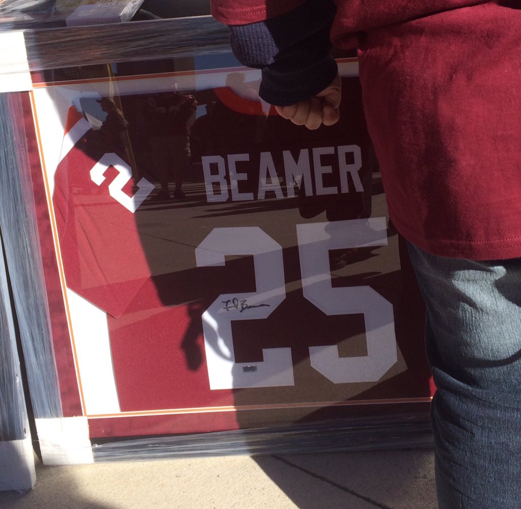 BlacksburgStuff's tweet photo. #ThanksFrank https://t.co/NTg6oBfEPv