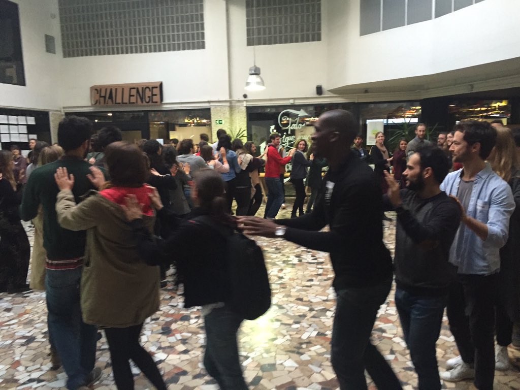 Un placer participar hoy con <a href="/h4ckademy/">h4ckademy</a> en el #sensecamp #EduMakeSense de @MakeSenseTwitts Divertido y muy motivador