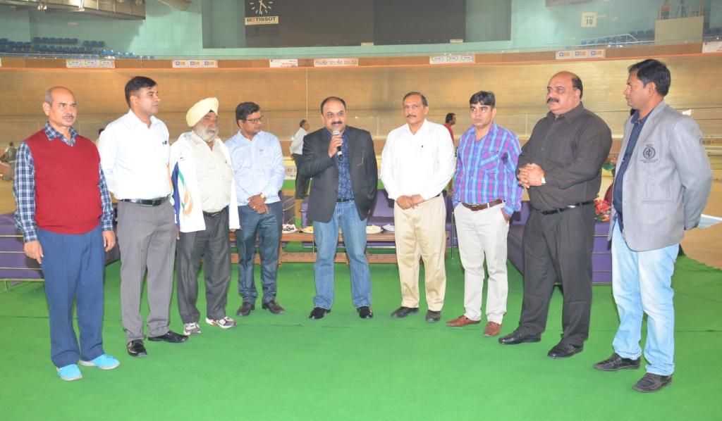 RailwayNorthern's tweet photo. Sh.SanjayVajpayee CPTM N.Rly. declared the All India RailwayCyclingChampionship opened @RailMinIndia @sureshpprabhu https://t.co/zDPFYzaiDu