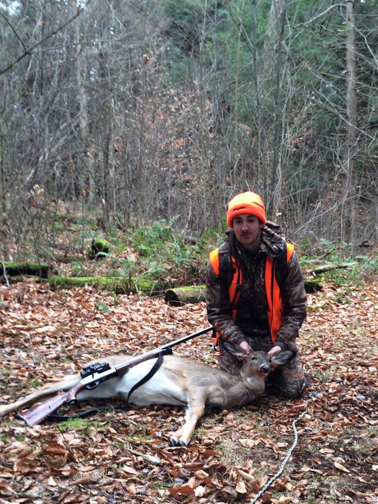 teambuckhunter's tweet photo. Dropped a 0 pointer this morning https://t.co/bQcZ3nFJpM