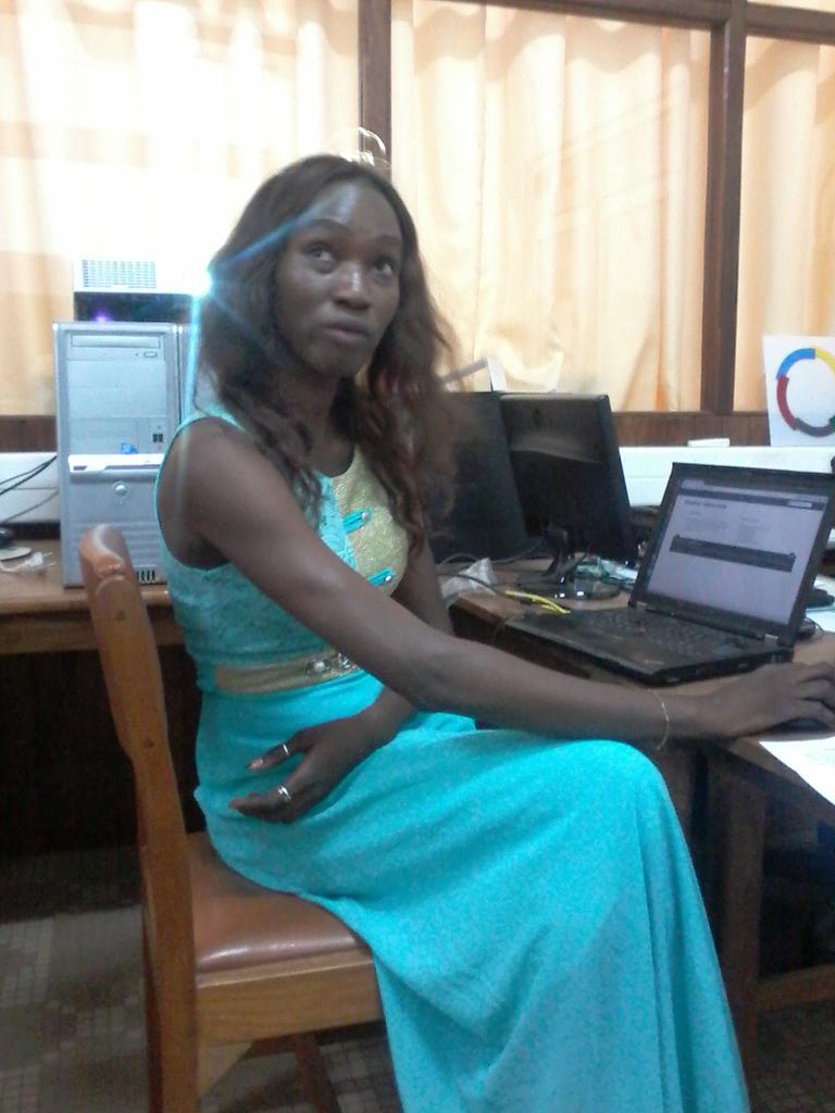 OSM_Mali's tweet photo. @NathalieSidibe demo #maposmatic #map4tg #SOTMTG15 Lomé @ProjetEOF @nicolas_chavent @ @OSMTogo @Zjwarie @Donilab1 https://t.co/T62pnO9TVT