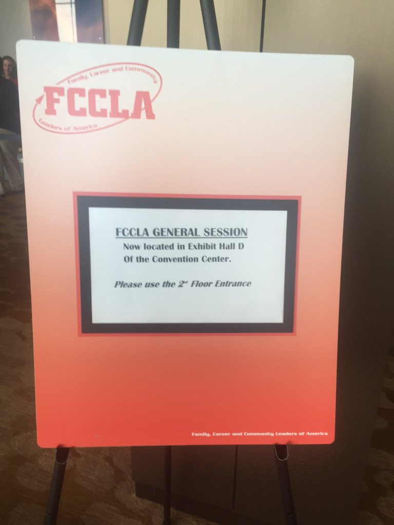 JTKendallField's tweet photo. Day 2 @NationalFCCLA Chocolate Love @KendallCollege @OmniHotels Dallas. https://t.co/PnFZnDUneJ
