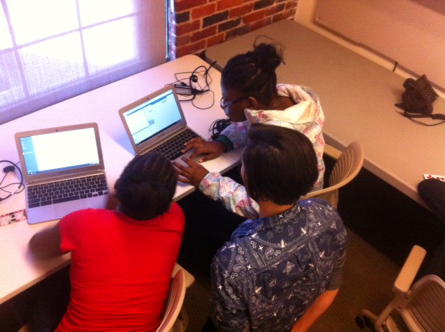 Tutoring_Plus's tweet photo. T++ Coders are showing off their coding skills today with @medialab @iZotopeInc @Accomplices https://t.co/ronuZTC5Qq