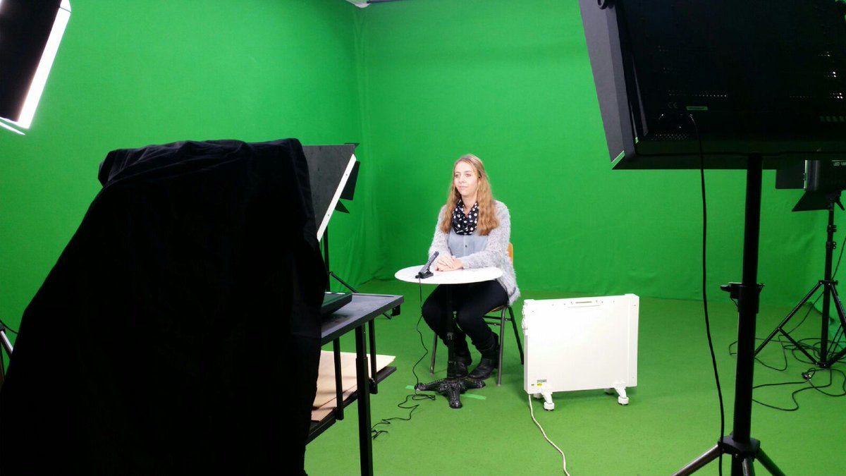 First practice with the teleprompter ☺📺 #movies #greenbox #theatre #video #teleprompter #work #moderation #practice