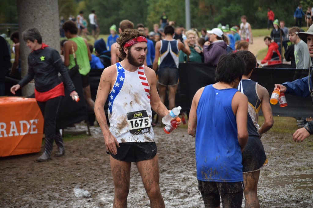milesplit's tweet photo. Remember Briggs Wittlake from the infamous TX State pic? He waited 4 EVERY SINGLE runner @ the finish! #NXNS #Class https://t.co/fg0goJWGnx