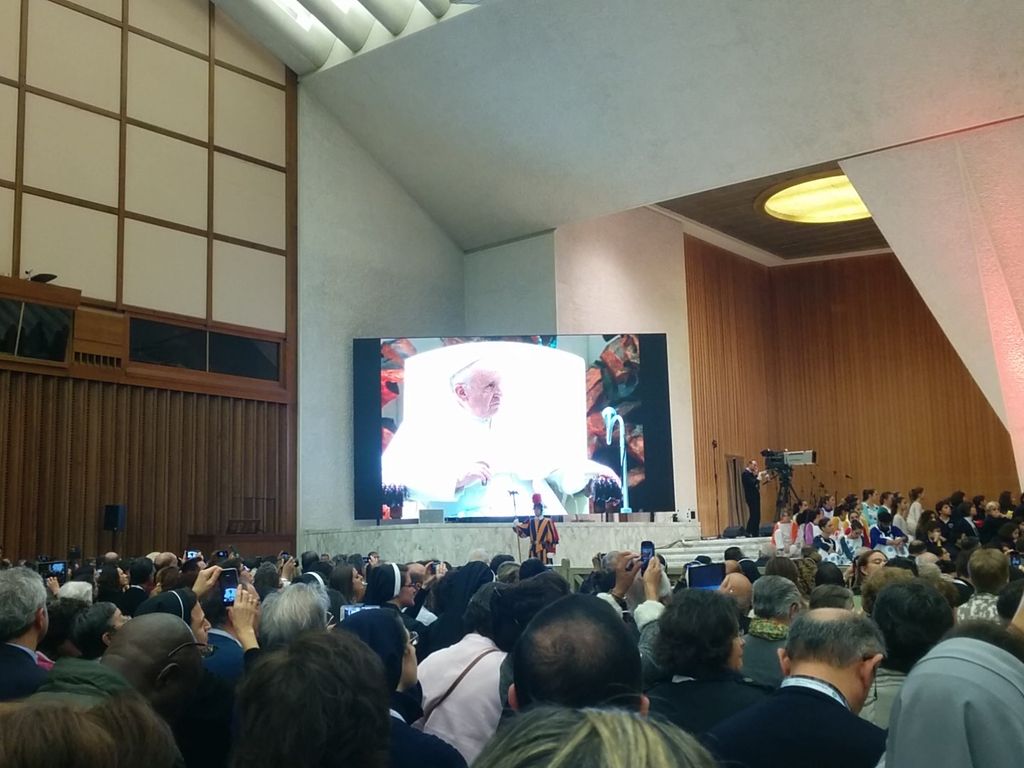 pilarbrufal's tweet image. @RojasNepomuceno. @hijasdejesus_es. @vivirfi. @VatiEducatio. La educación hoy y mañana una pasión que se renueva