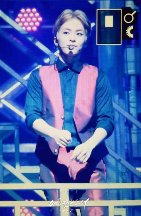 내 몸은 정직해서 시간이 흐를수록 낡아져가지고 막 이러케 아프고 그런데 우민은 왜 역행하시는지...? 왜 나만 나이먹는 기분인건지..! 사스가 낫닝겐...