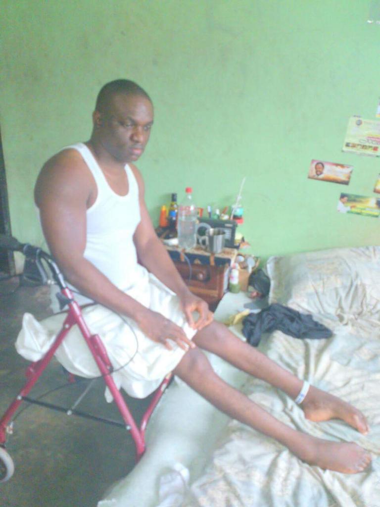 1Lexes's tweet photo. U r better dan Baafour no matter yur current condition #BAAFOUR MUST WALK #0245269141 https://t.co/1R1fLscn80