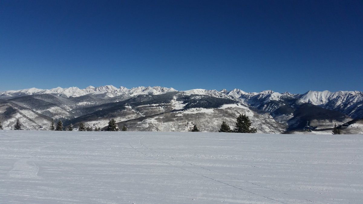 westwindvail's tweet photo. The first bluebird day on Vail Mountain, but plenty of powder left for the taking! #vailopening #vailsnow https://t.co/4bzfCgOajy