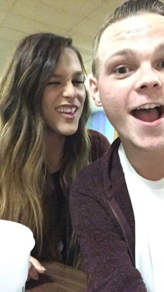 johnzippro's tweet image. thanks for being the 2 to my Phones