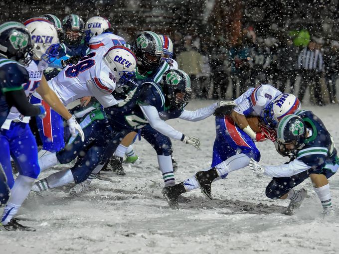 TayTembs's tweet image. Cherry Creek takes down ThunderRidge, advances to semis with 41-7 victory on9news.tv/1HdVpTQ #copreps #9preps