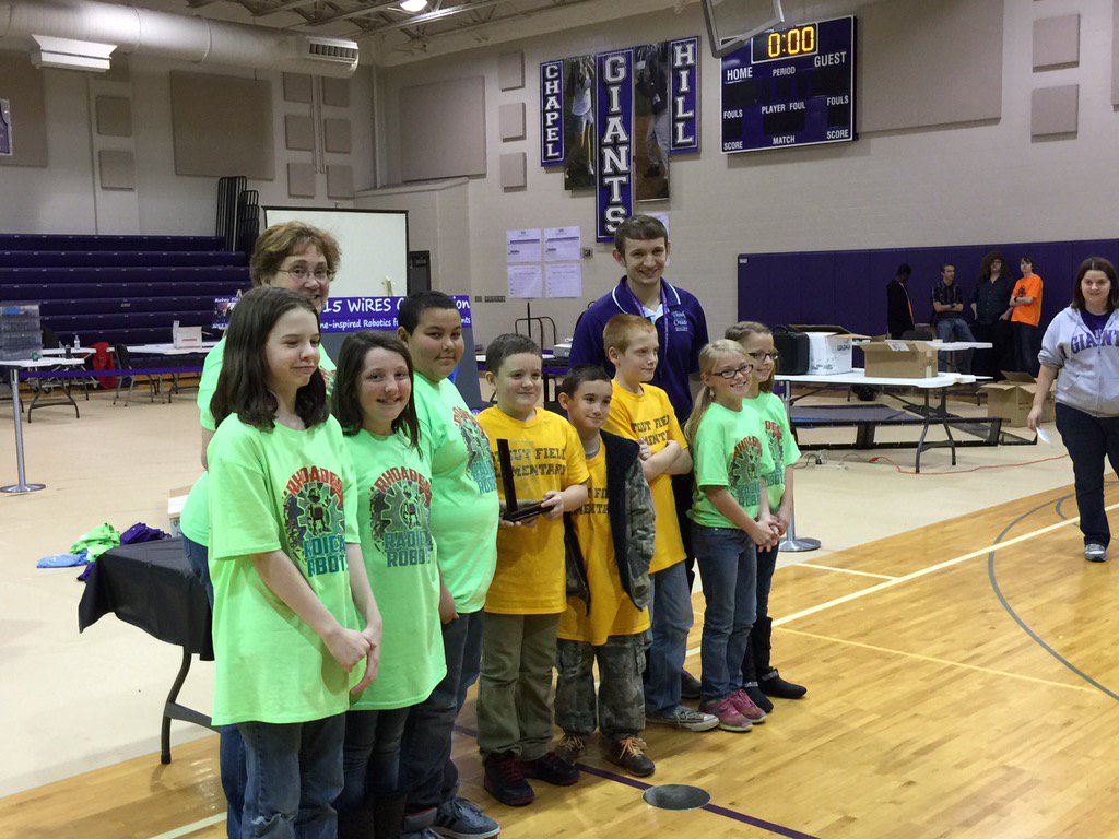 SFE_3820's tweet photo. SFE Team "Ghosts" helps a @RhoadesElem win 2nd place! #greatpartnership https://t.co/ga41uC875o