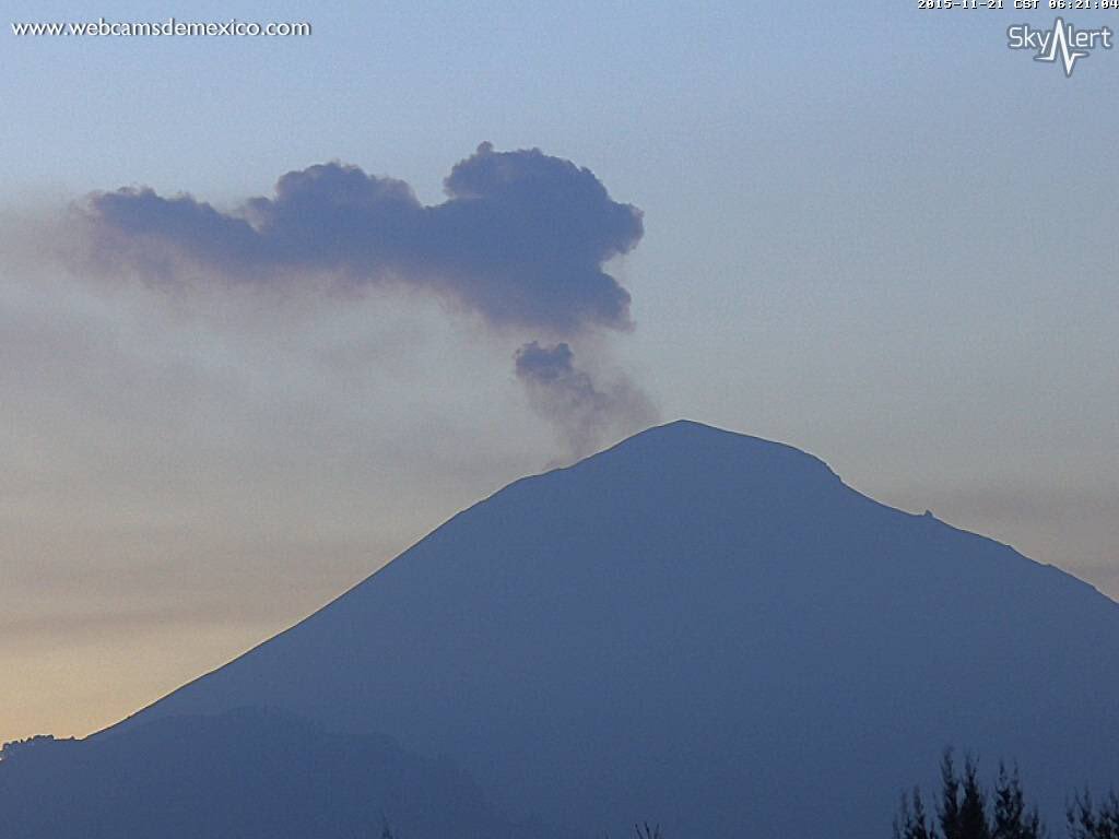 Volcán Popocatépetl mantiene actividad moderada - CUWnJLlVAAEMeQe