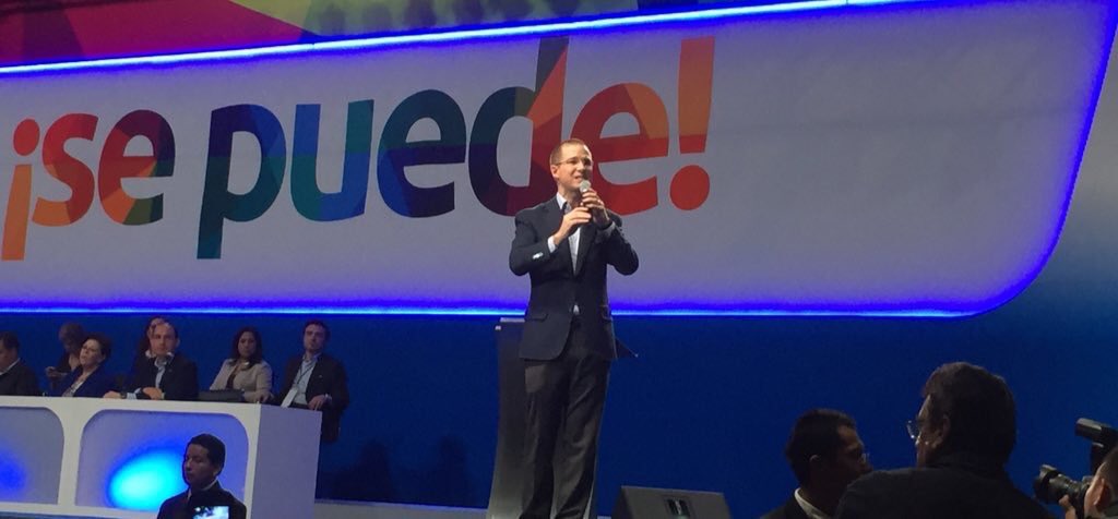 JesusMEnriquez's tweet photo. ¡El 2018 volvemos a Palacio Nacional!: @RicardoAnayaC #SePuede https://t.co/vBEtLNm23z
