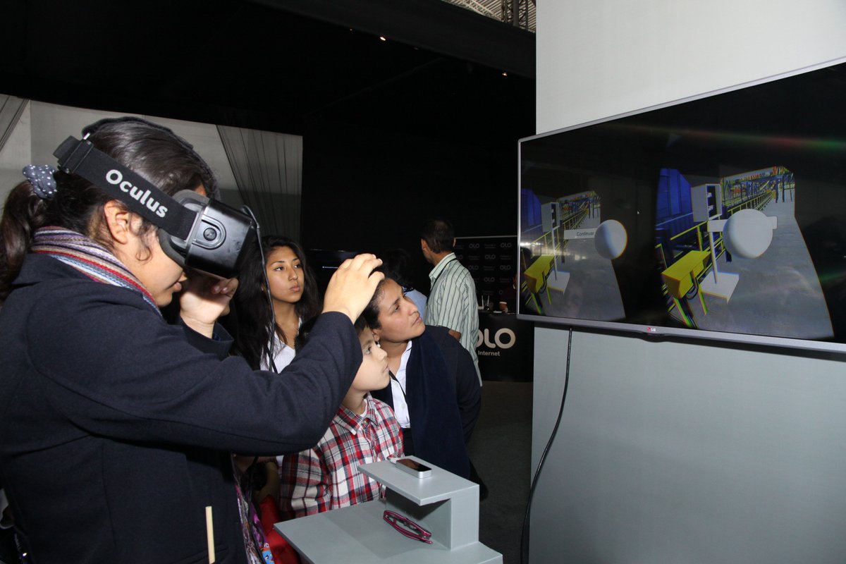 camaradelima's tweet photo. #Expotic2015 Lo último de la tecnología llegó al Perú.Te esperamos hasta hoy en el Centro de Convenciones del Jockey https://t.co/da8zjZYlma