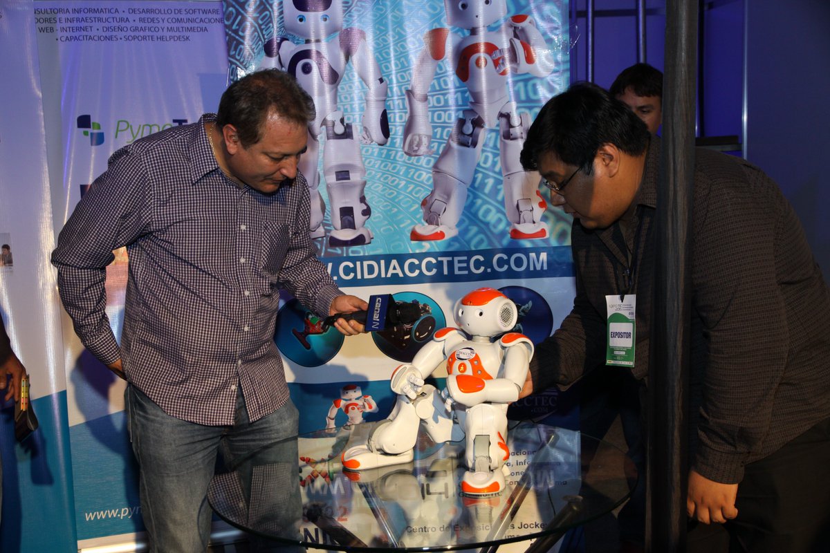 camaradelima's tweet photo. #Expotic2015 Lo último de la tecnología llegó al Perú.Te esperamos hasta hoy en el Centro de Convenciones del Jockey https://t.co/da8zjZYlma