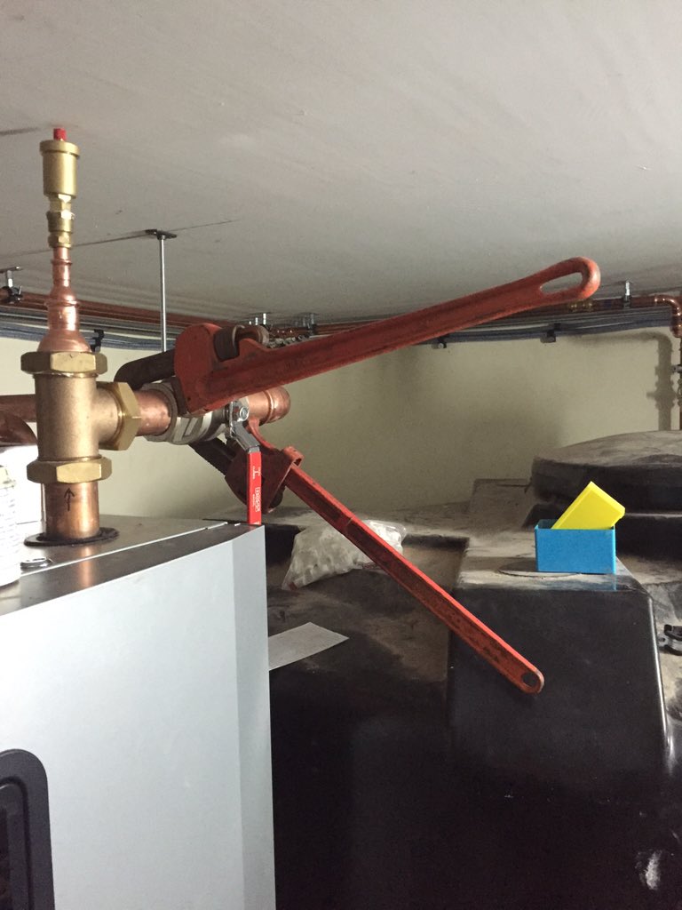 Large fittings require large tools!! #stilsons