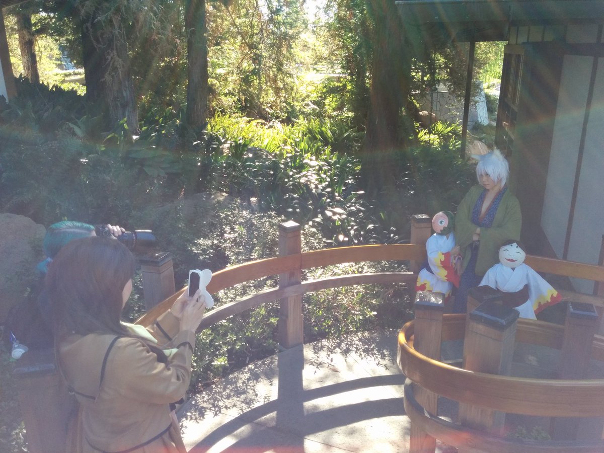 CosplayExpo's tweet photo. Cosplay Expo is underway! We can't wait to see all the photos that people are taking in the garden ~!  o((*^▽^*))o https://t.co/7WNnwdovHd