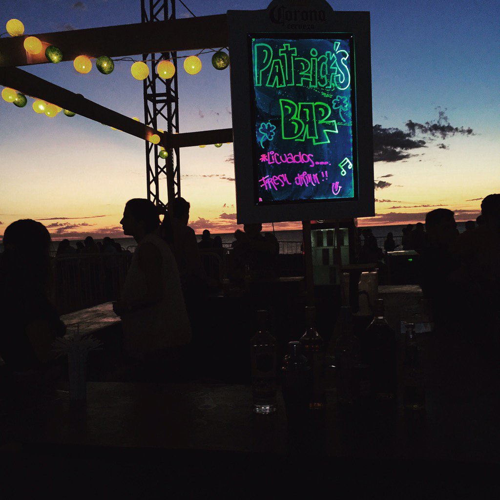 patricks_bar1's tweet photo. Hoy | Mala Tuya | 💥💣 en vivo!!

Estamos afuera en el medio de las dos carpas!!

Te esperamos en patrick's Bar 🍀✌🏼️ https://t.co/DSl0uFEmF0