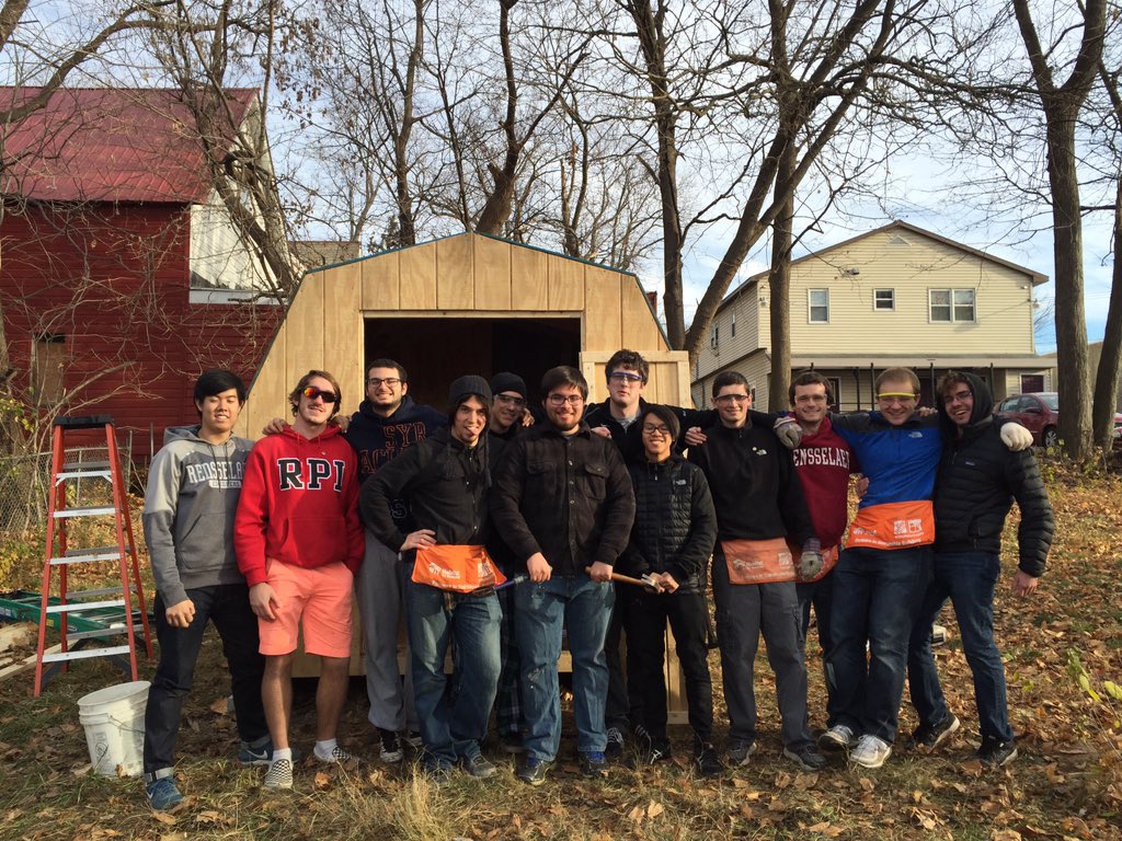 Successful day for the brothers at Habitat for Humanity 👌🏽