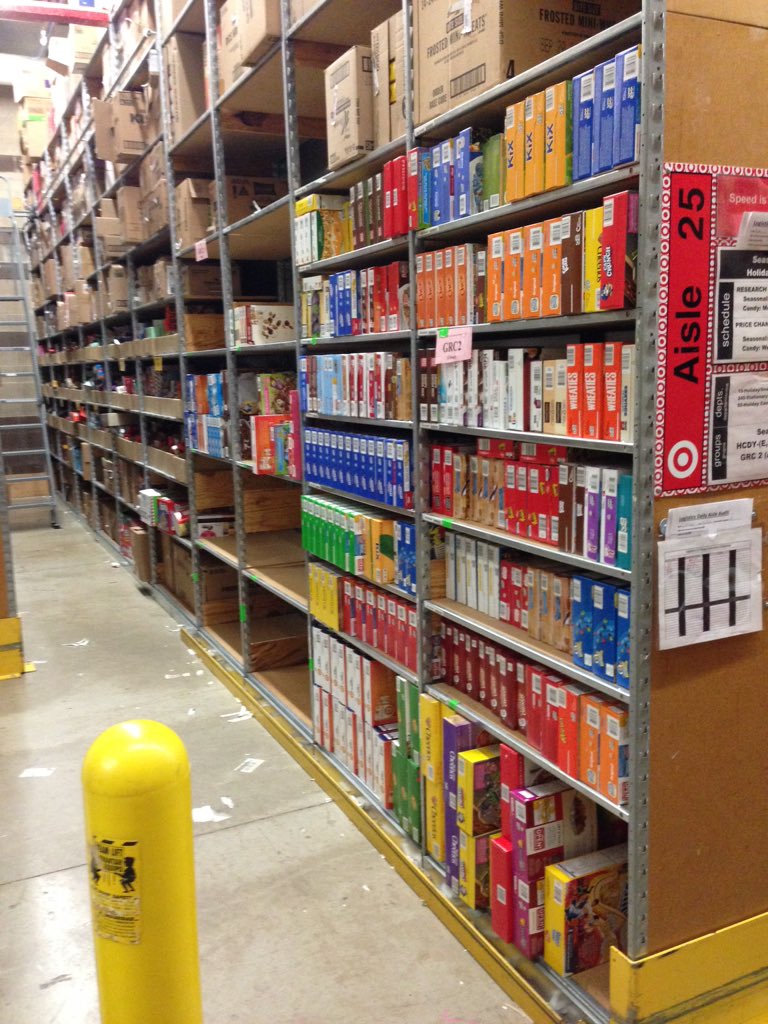 #T0864 had another AMAZING day in the backroom! So proud of my team!! 🤗 Clean yet again!Cereal BRLA issues fixed ✅