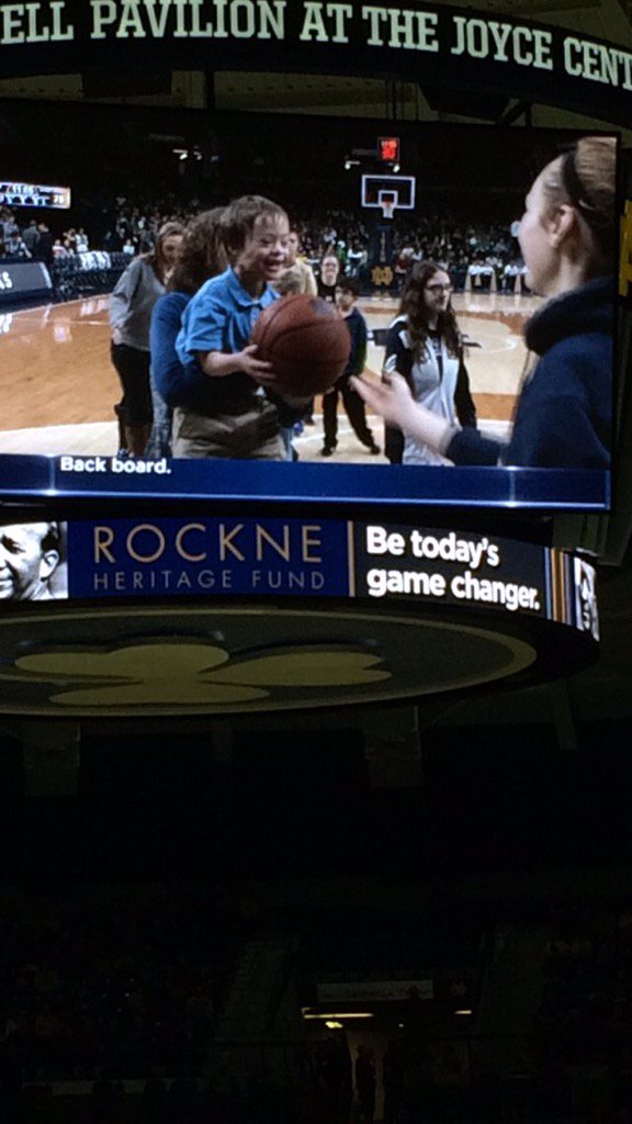 Freshman <a href="/eg3_emma/">Emma Gentine</a> is a basketball star #Ballislife