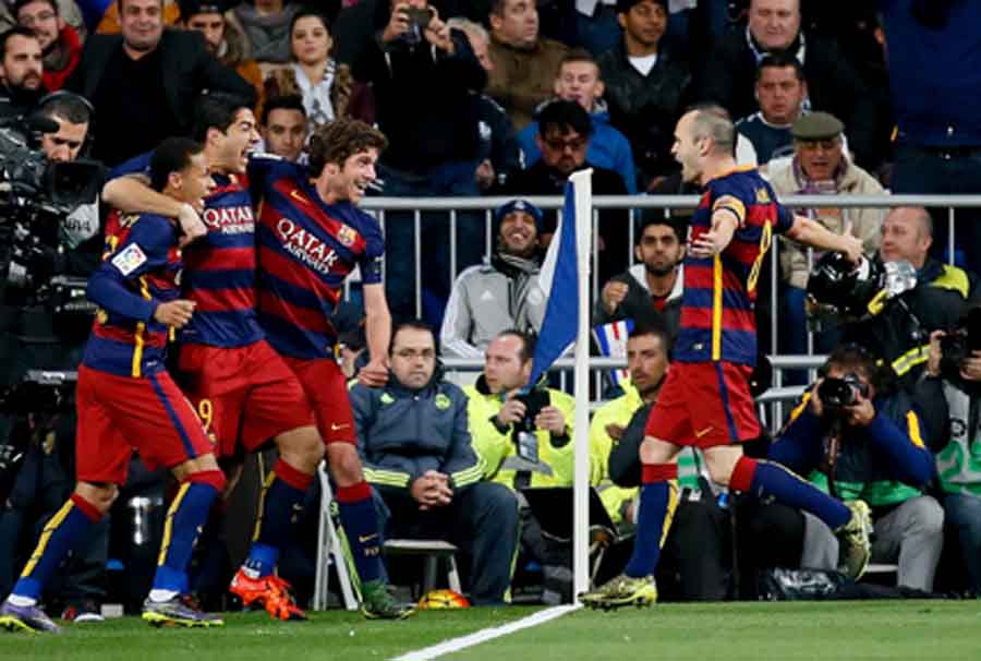 laverdadweb's tweet photo. Suárez y Neymar fulminan al Real Madrid https://t.co/v9YJIFEvBJ https://t.co/kdCRc1NFnV