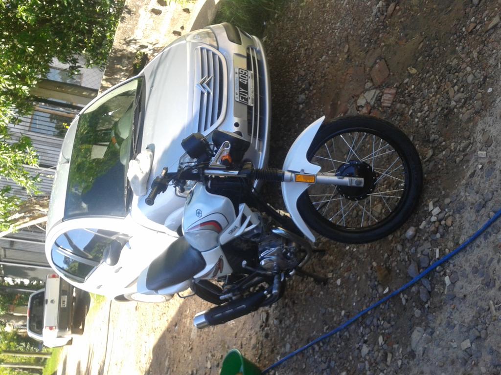 EduOlace's tweet photo. Lavando las naves! https://t.co/Y3qXGhqNqU