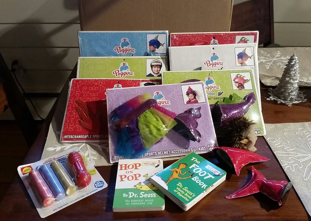 SparkeFitness's tweet photo. My best girl received her very first package as ambassador for @Pogginz! #HappyHelmets #ActiveKids #SparkeFitness https://t.co/0EZN0a3141