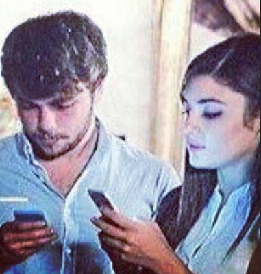 bestofthr's tweet photo. Çok seviyorsam demekki 👻💪🏿👫💛💙💜💚❤
#EdKad #HanTol https://t.co/tXqguK623g