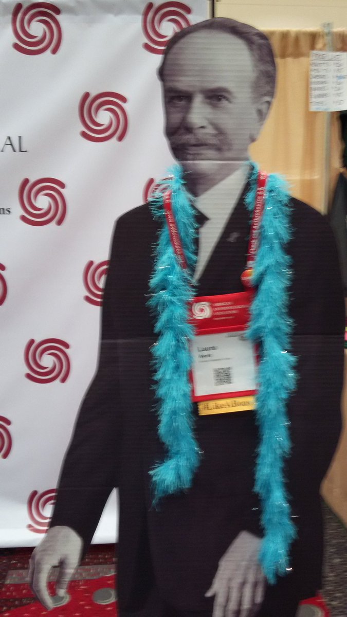 LEA628's tweet photo. Boas repping me repping Boas... #CircleOfLife #AAA2015 https://t.co/3dAyqkkdyX