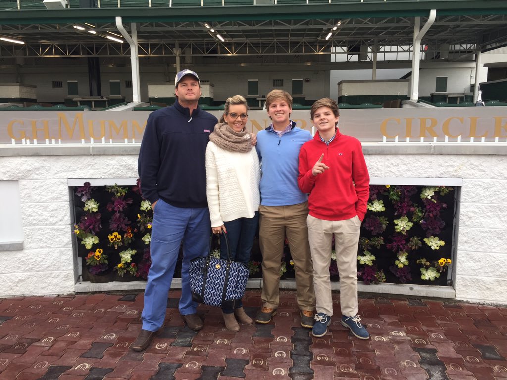 JamesbrownF's tweet image. Good win for Reverend Green today. #churchilldowns #wiretowire