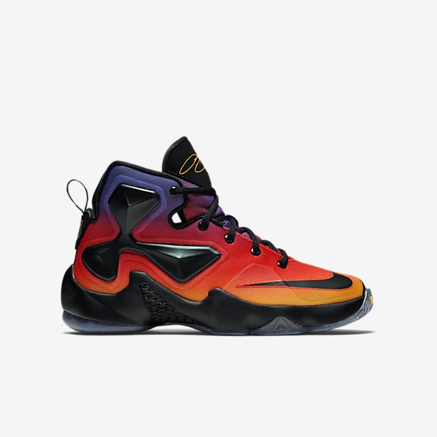 SwooshAlerts's tweet photo. #SizesAvailable
Kian's LeBron XIII 'Doernbecher'
Kids' Basketball Shoe (3.5y-7y)
https://t.co/vK6JJmKhDy https://t.co/ocCXL5Btca