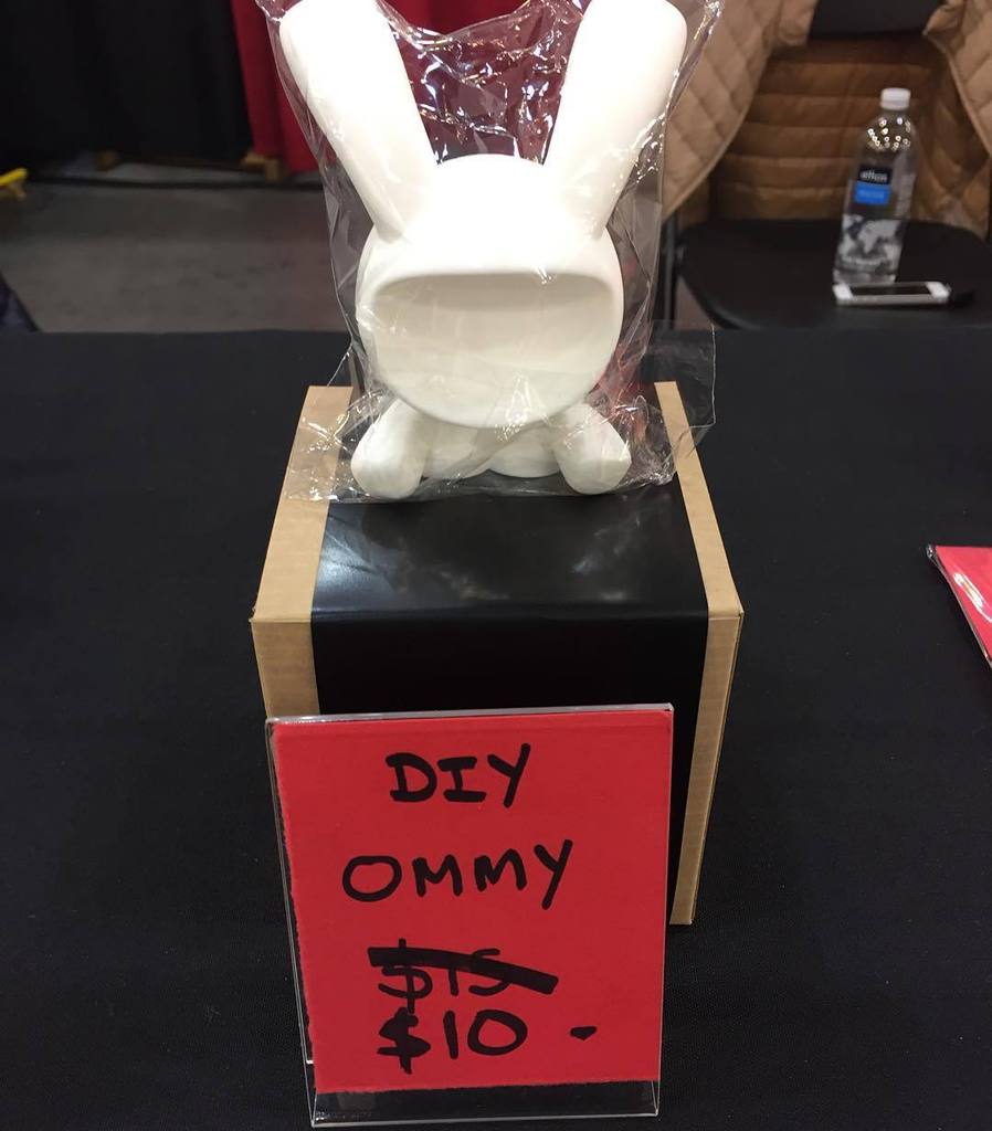 FoomToys's tweet photo. Only one left! We're amazed they've sold out this quickly into the show :) https://t.co/RKLTKAsyn6 https://t.co/Sxs6ObIli9