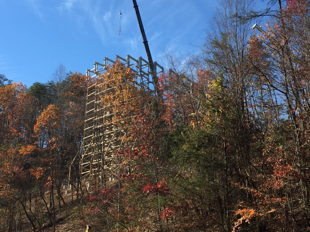 ttpValentine's tweet photo. #LightingRod construction tour with @Dollywood during #SMC2015 #RideWithACE https://t.co/8QstHH6PWs