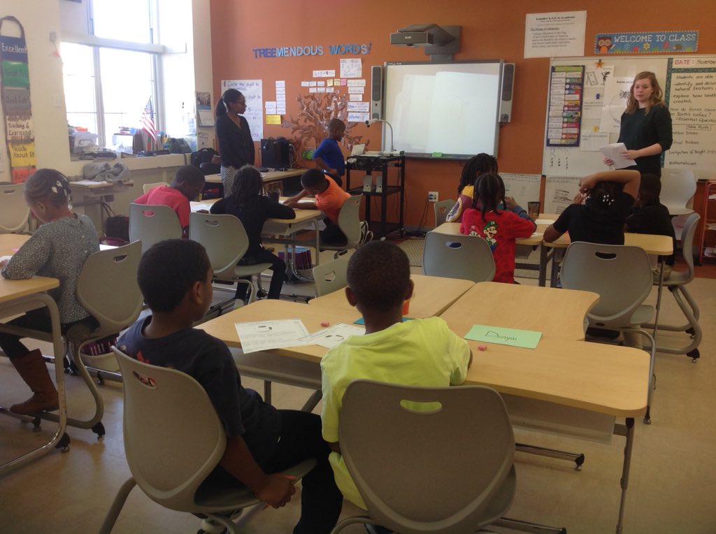 LangSTEMPrincip's tweet photo. GW student teachers working with our 3rd Grade @LangleySTEM scholars #futureSTEMteachers #DCPSRising https://t.co/Y9DyYvD0JY